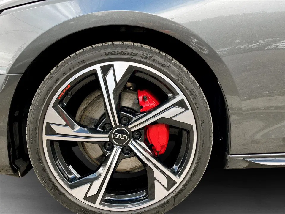 Audi A4 Avant 40 TDI quattro S-Line | Bild 7 von 21