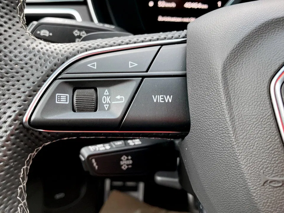 Audi A4 Avant 40 TDI quattro S-Line | Bild 15 von 21