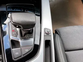 Audi A4 Avant 40 TDI quattro S-Line | Thumbnail 18 von 21