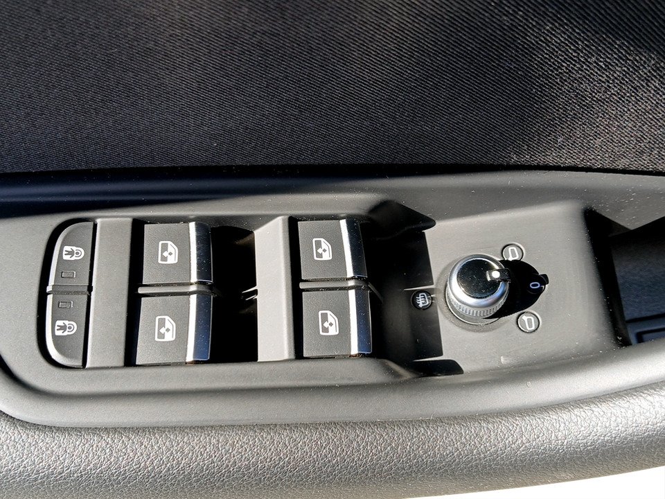 Audi A4 Avant 35 2.0 TDI | Bild 7 von 24