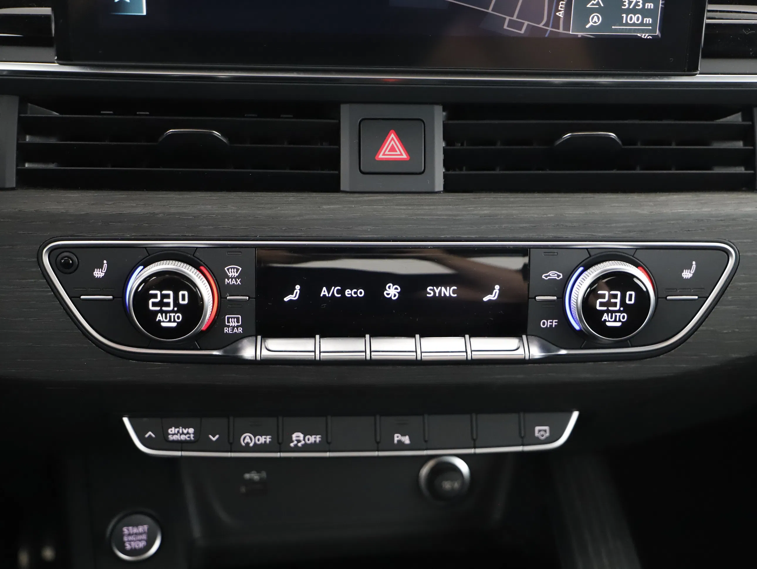 Audi A5 Cabriolet 40 2.0 TFSI MHEV S-Line | Bild 18 von 22