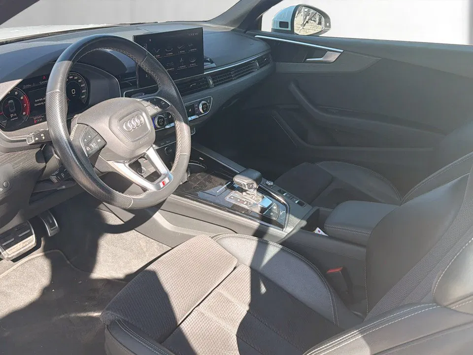Audi A5 Cabriolet 40 2.0 TFSI MHEV S-Line | Bild 8 von 20