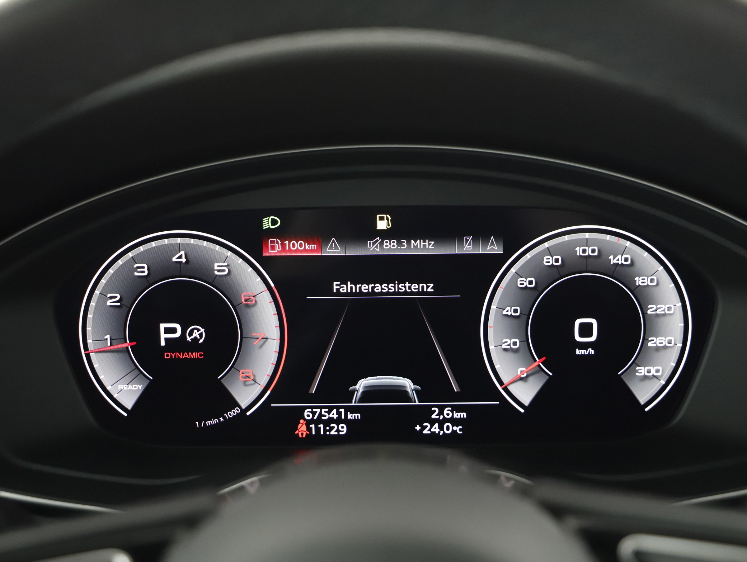 Audi A5 Cabriolet 40 2.0 TFSI MHEV quattro advanced | Bild 10 von 22