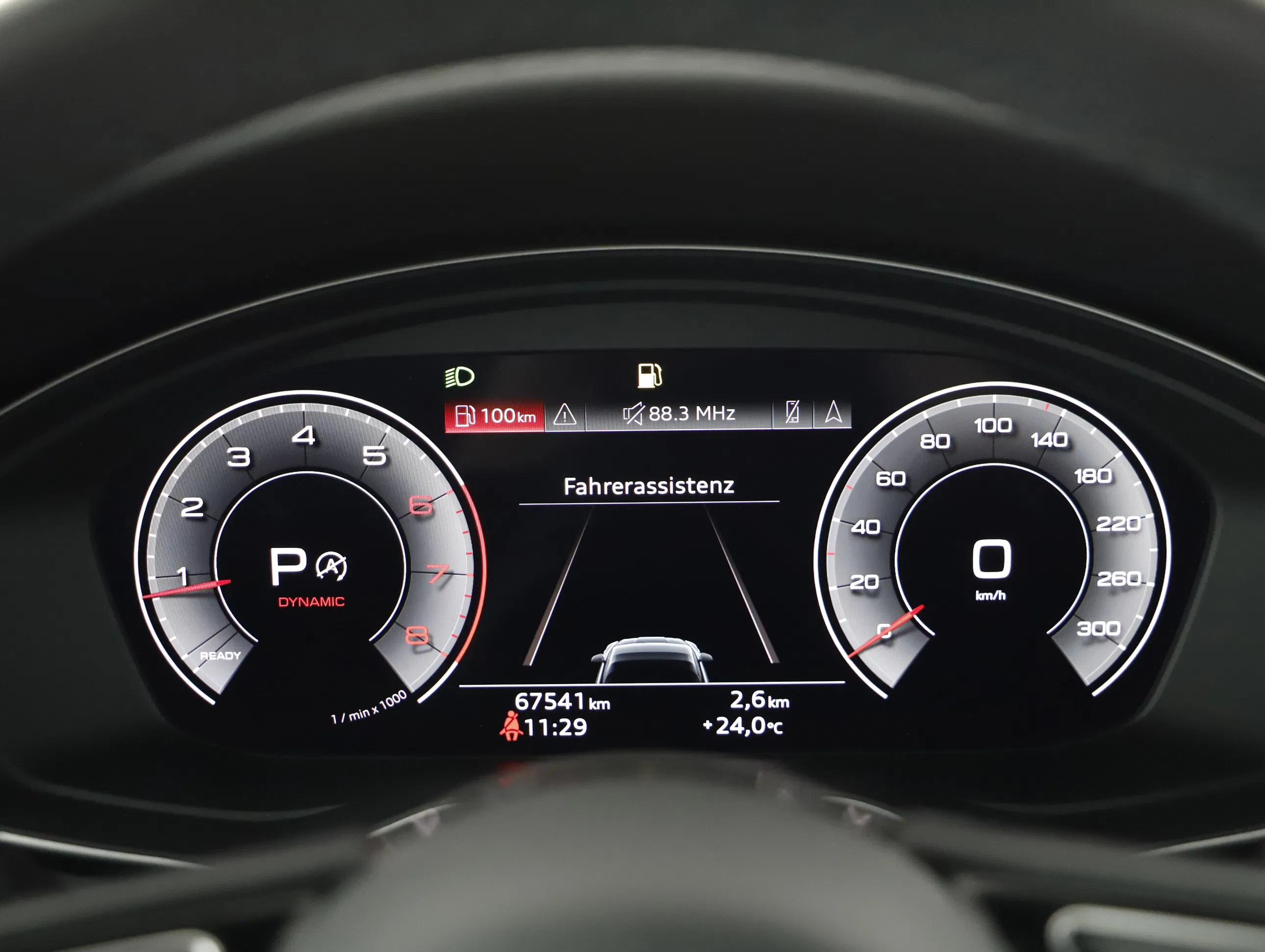 Audi A5 Cabriolet 40 2.0 TFSI MHEV quattro advanced | Bild 10 von 22