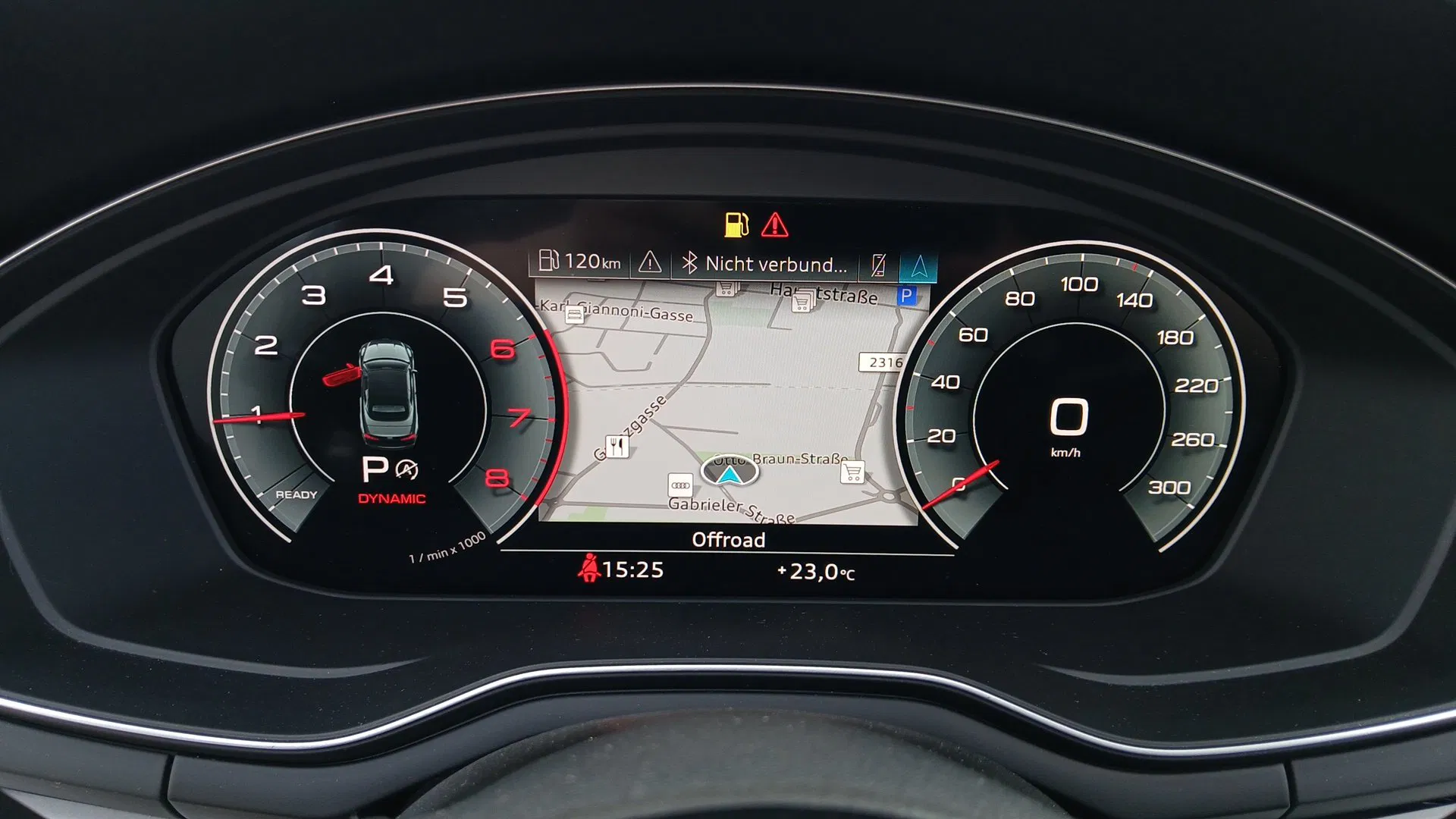 Audi A5 Cabriolet 40 TFSI quattro advanced | Bild 15 von 22