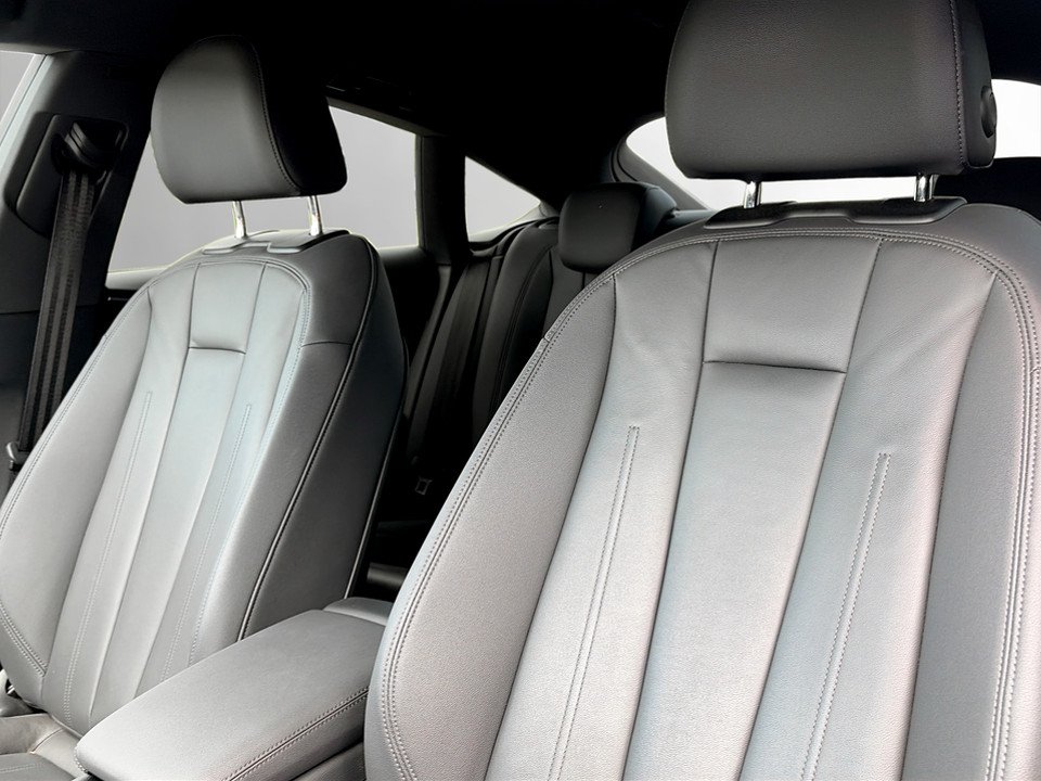 Audi A5 Sportback 30 TDI S line | Bild 16 von 23