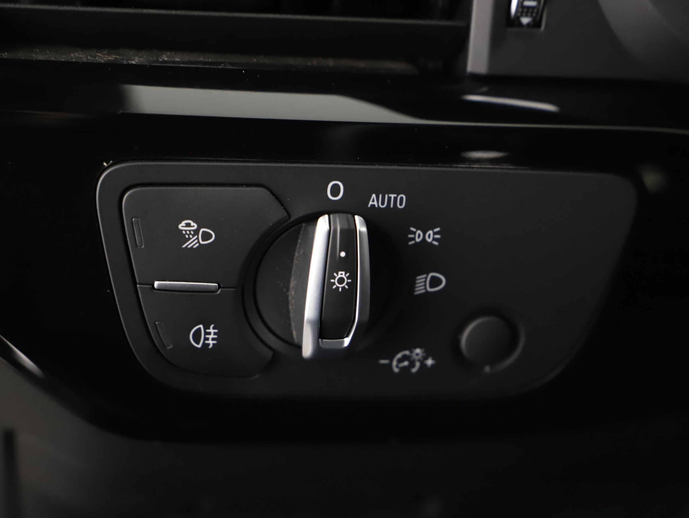 Audi A5 SB 40 TDI quattro Adv Aut | Bild 15 von 24