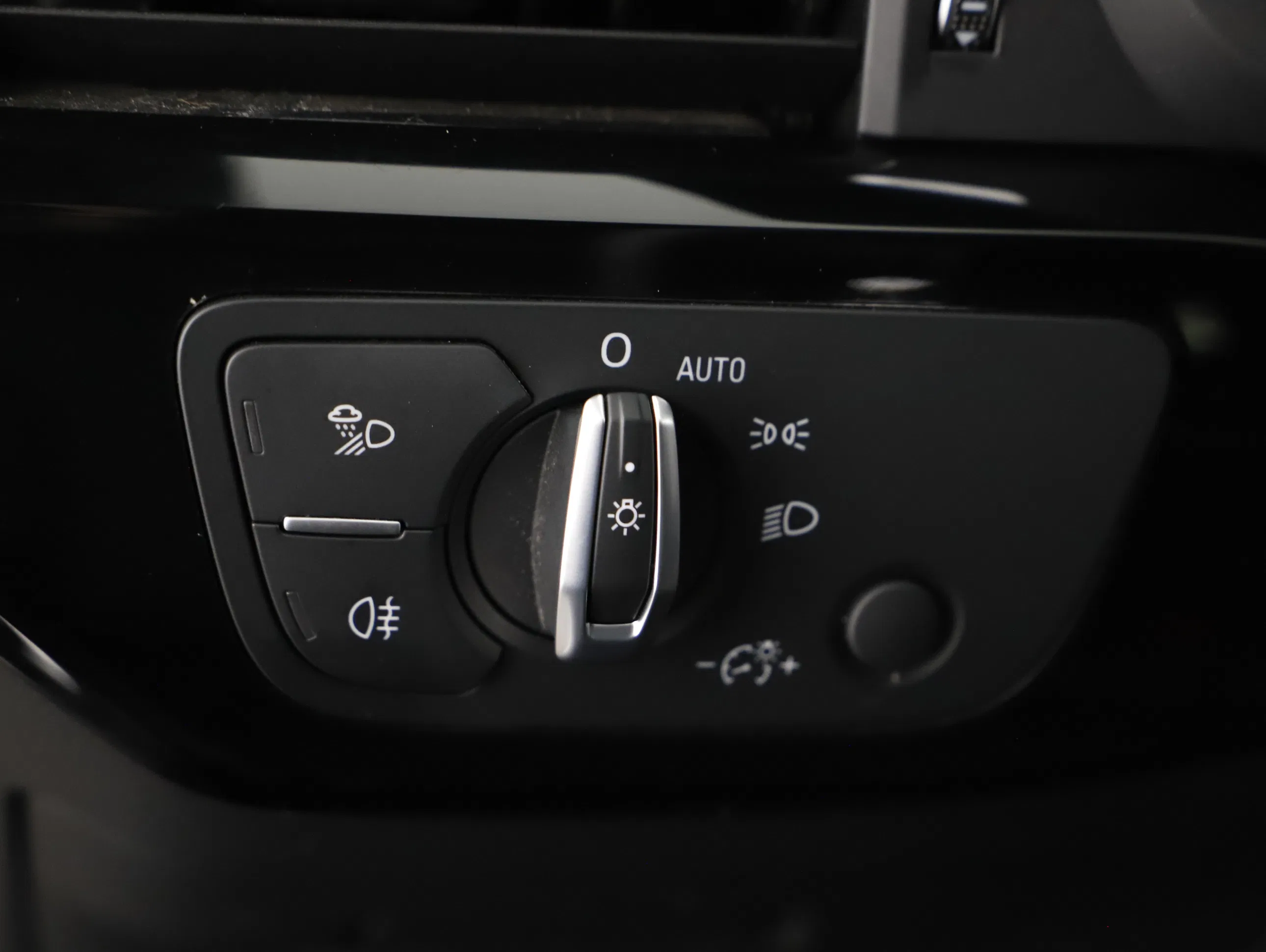 Audi A5 SB 40 TDI quattro Adv Aut | Bild 15 von 24