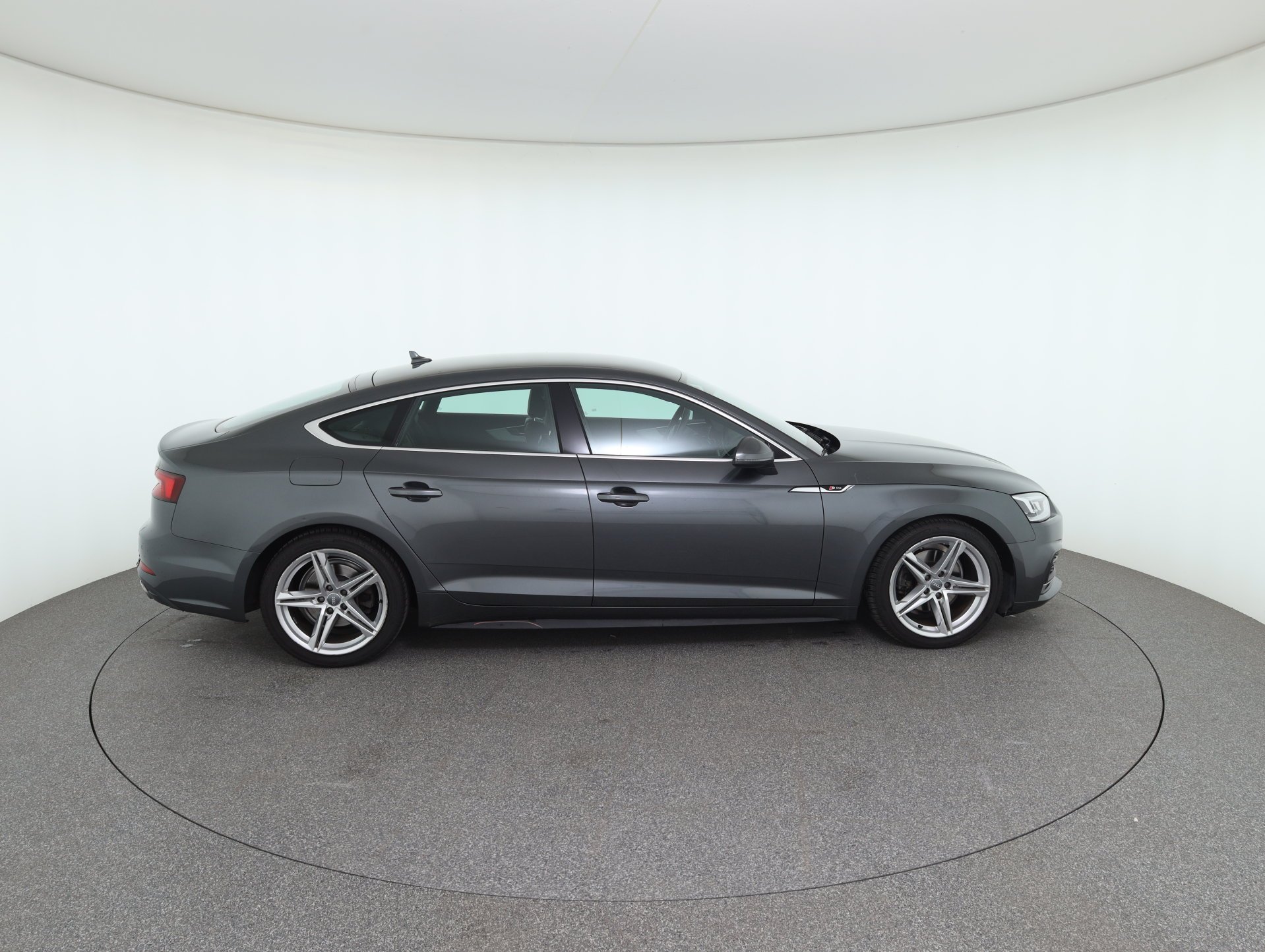 Audi A5 Sportback 2.0 SB 35 TFSI | Bild 5 von 31
