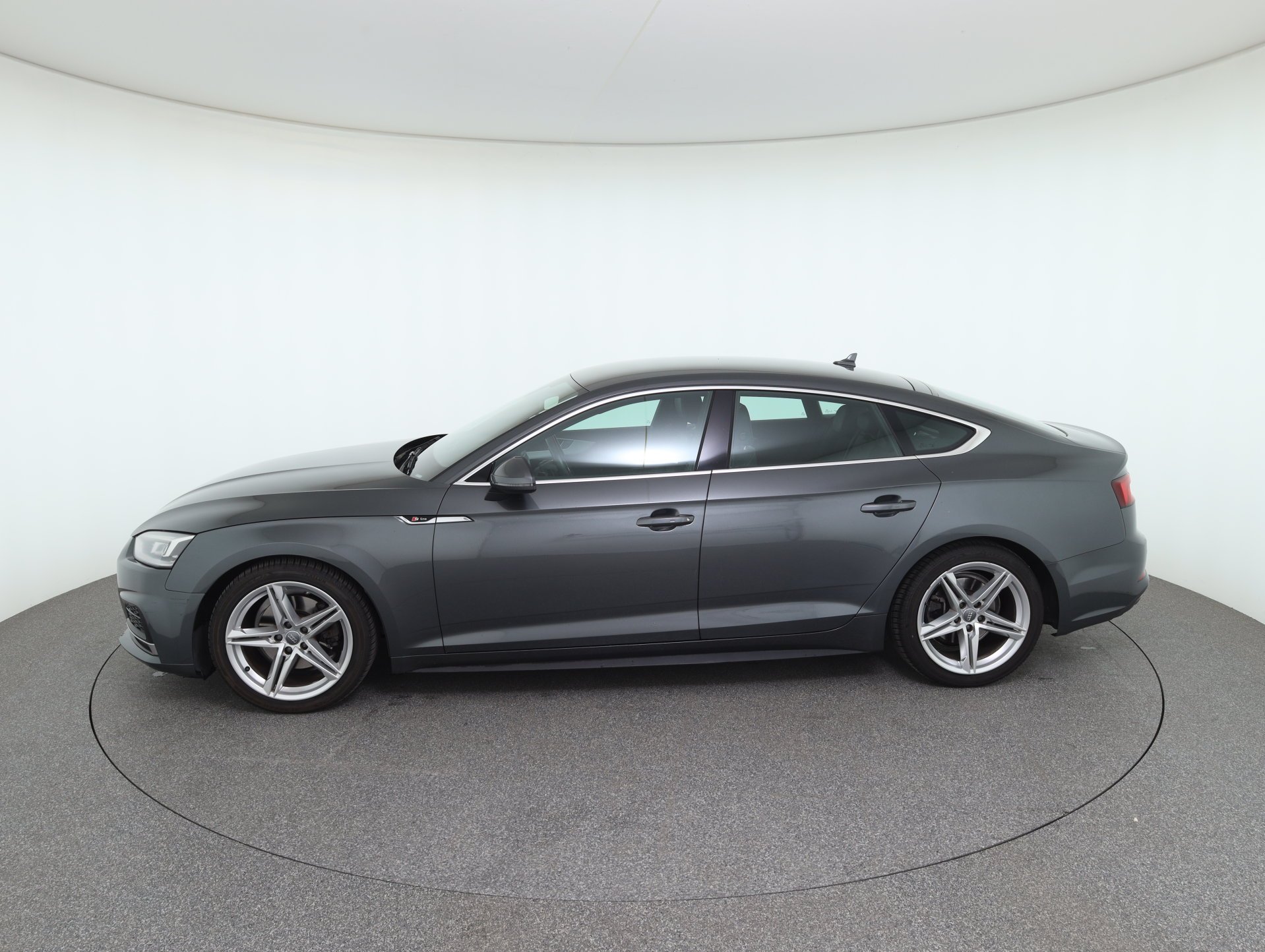 Audi A5 Sportback 2.0 SB 35 TFSI | Bild 9 von 31