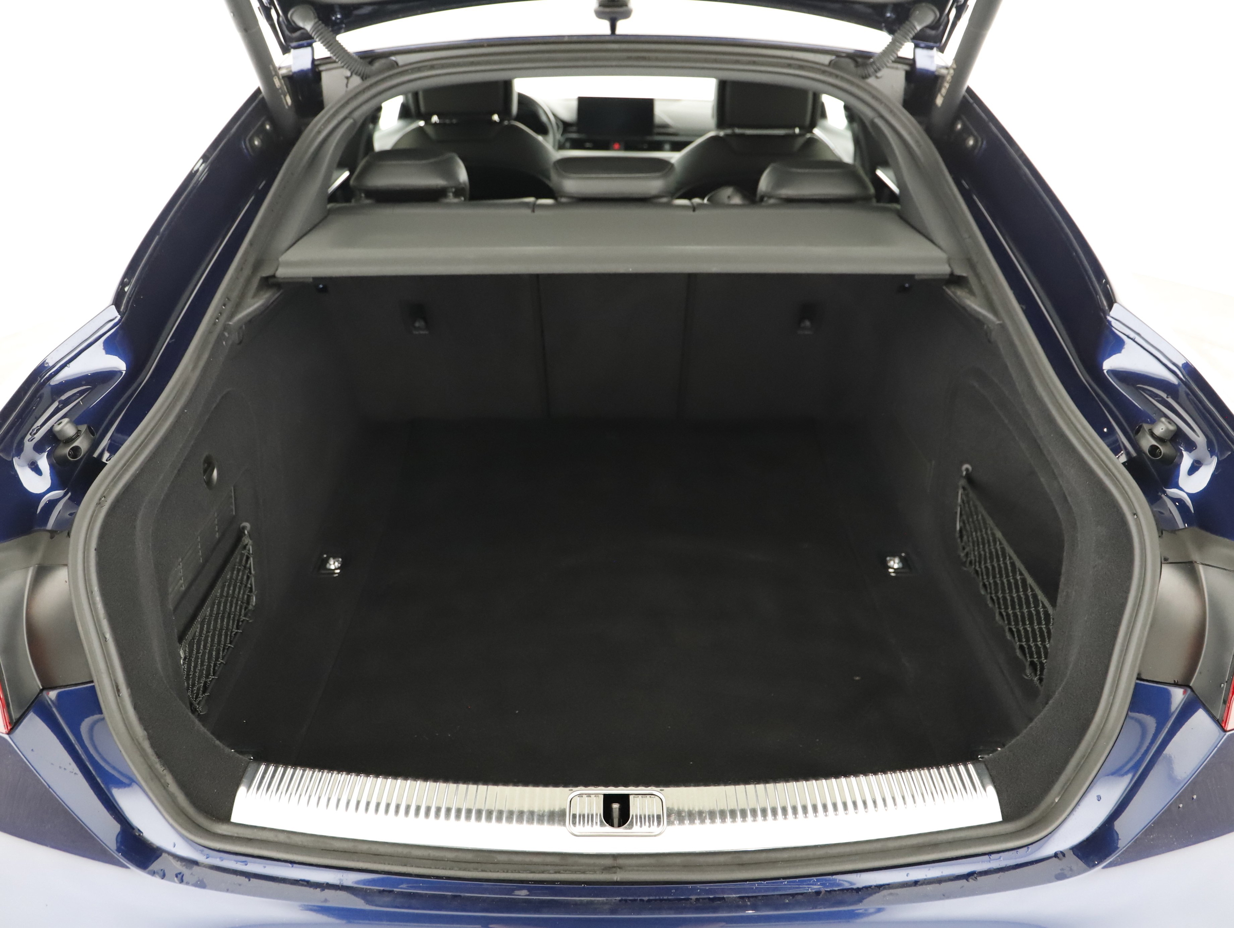 Audi A5 Sportback 40 2.0 TDI quattro S-Line | Bild 18 von 24