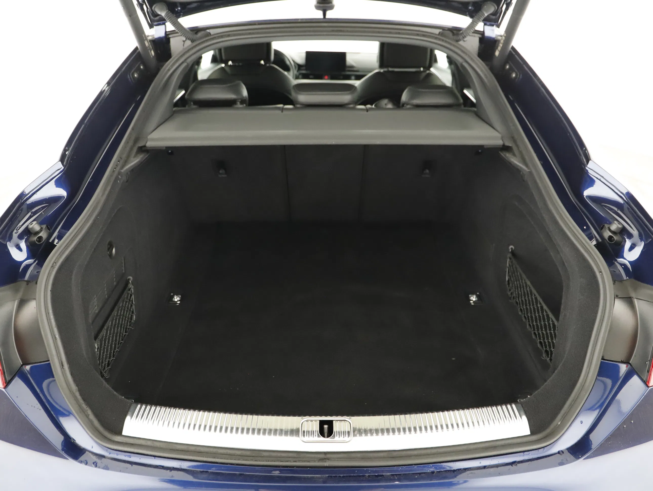 Audi A5 Sportback 40 2.0 TDI quattro S-Line | Bild 18 von 24