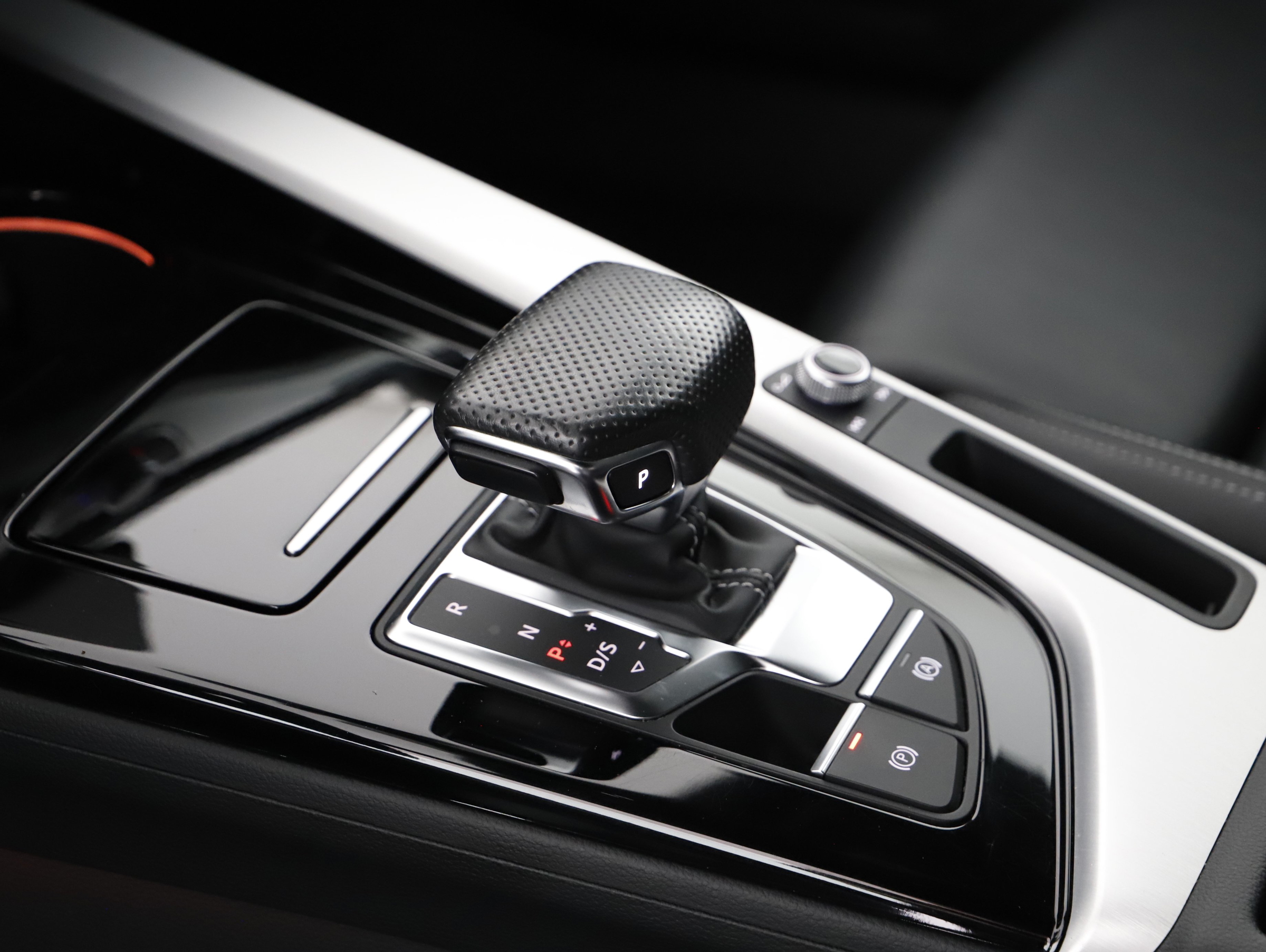 Audi A5 Sportback 40 2.0 TDI quattro S-Line | Bild 6 von 24