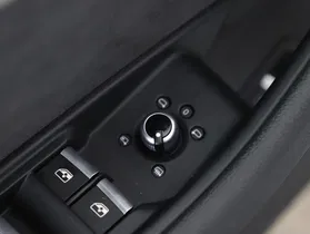 Audi A5 Cabriolet 35 2.0 TDI (M-H) advanced | Thumbnail 16 von 22