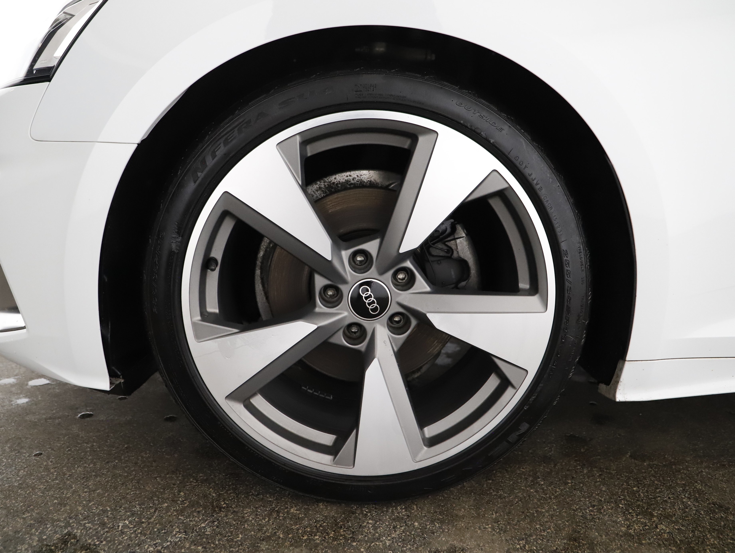 Audi A5 Cabriolet 35 2.0 TDI (M-H) advanced | Bild 21 von 22