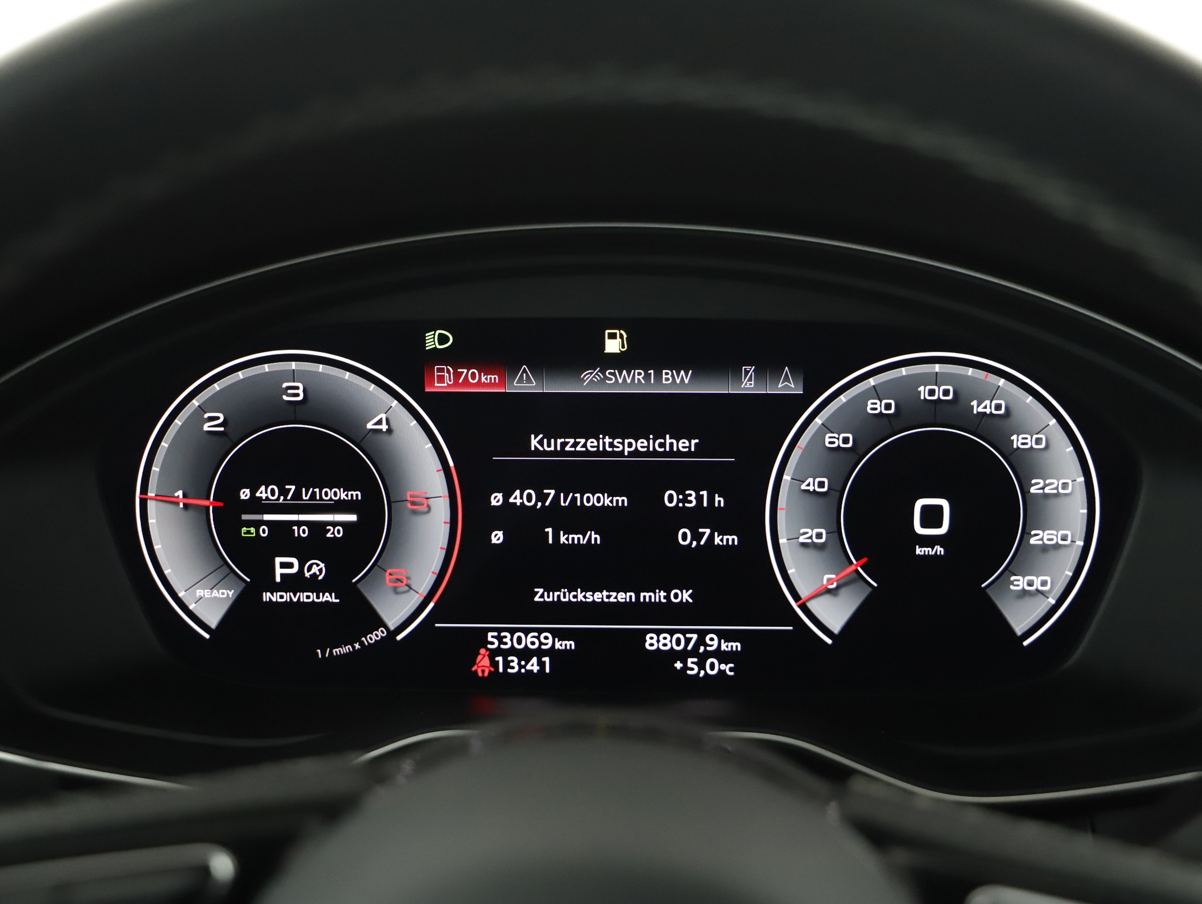 Audi A5 Cabriolet 35 2.0 TDI (M-H) advanced | Bild 6 von 22