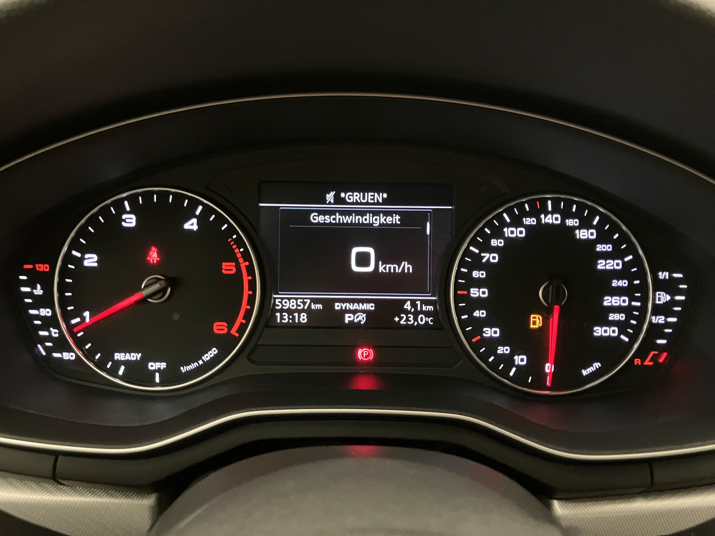 Audi A5 Sportback 30 TDI advanced | Bild 14 von 27