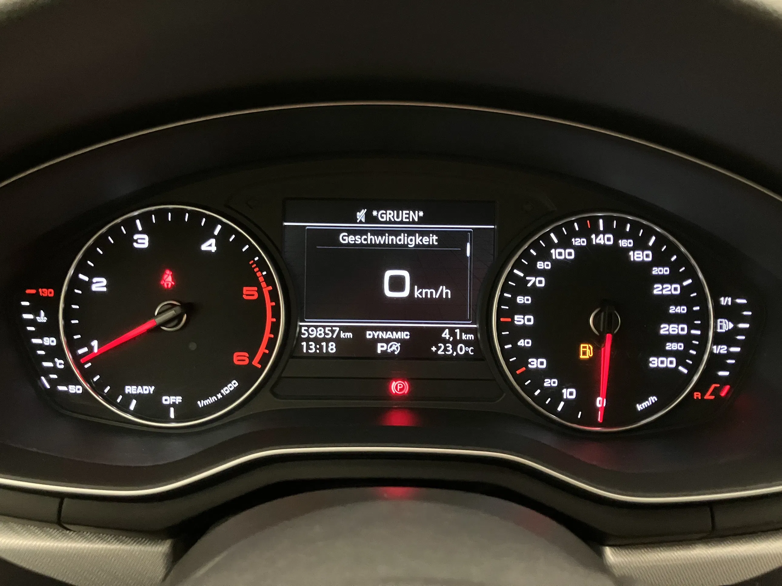 Audi A5 Sportback 30 TDI advanced | Bild 14 von 27