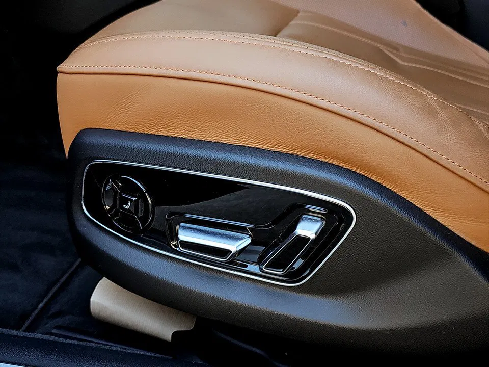 Audi A8 L 50 TDI quattro | Bild 9 von 27