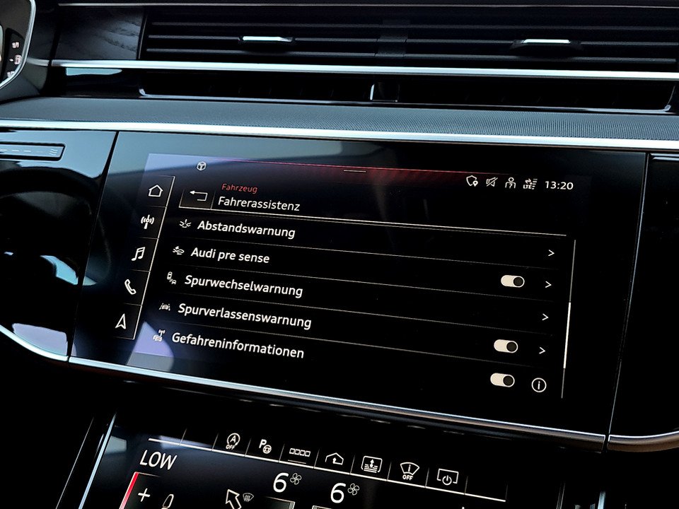 Audi A8 L 50 TDI quattro | Bild 20 von 27
