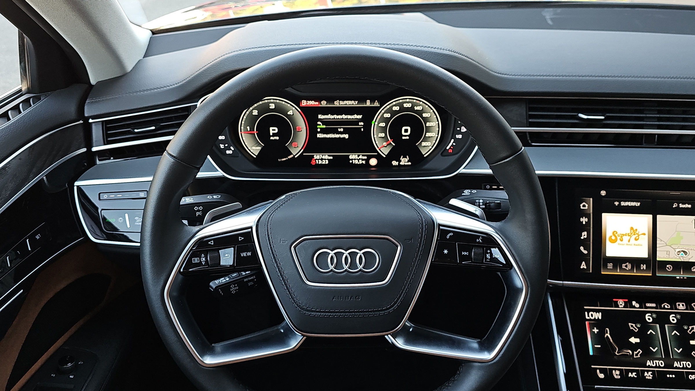Audi A8 L 50 TDI quattro | Bild 12 von 27