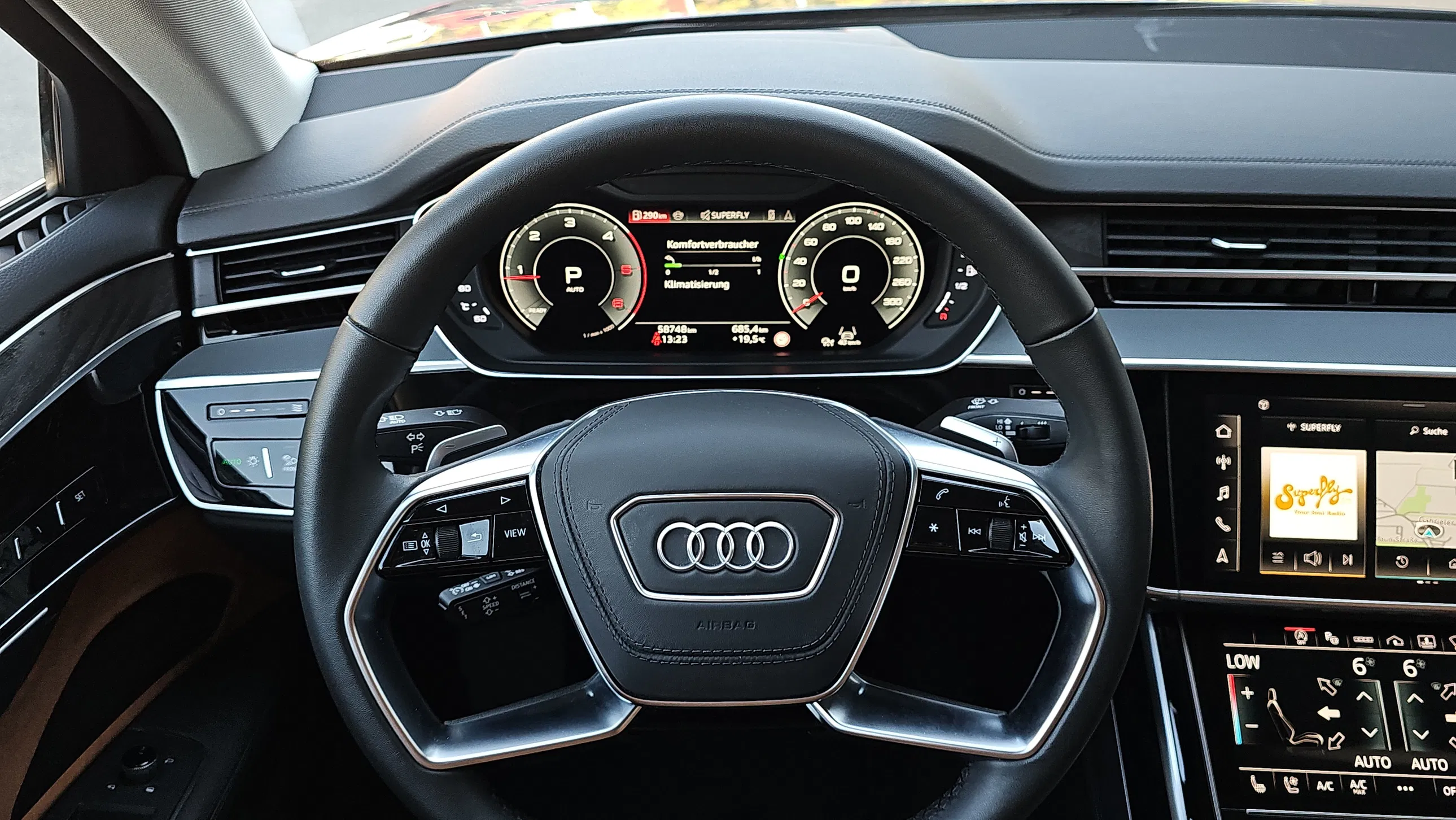 Audi A8 L 50 TDI quattro | Bild 12 von 27