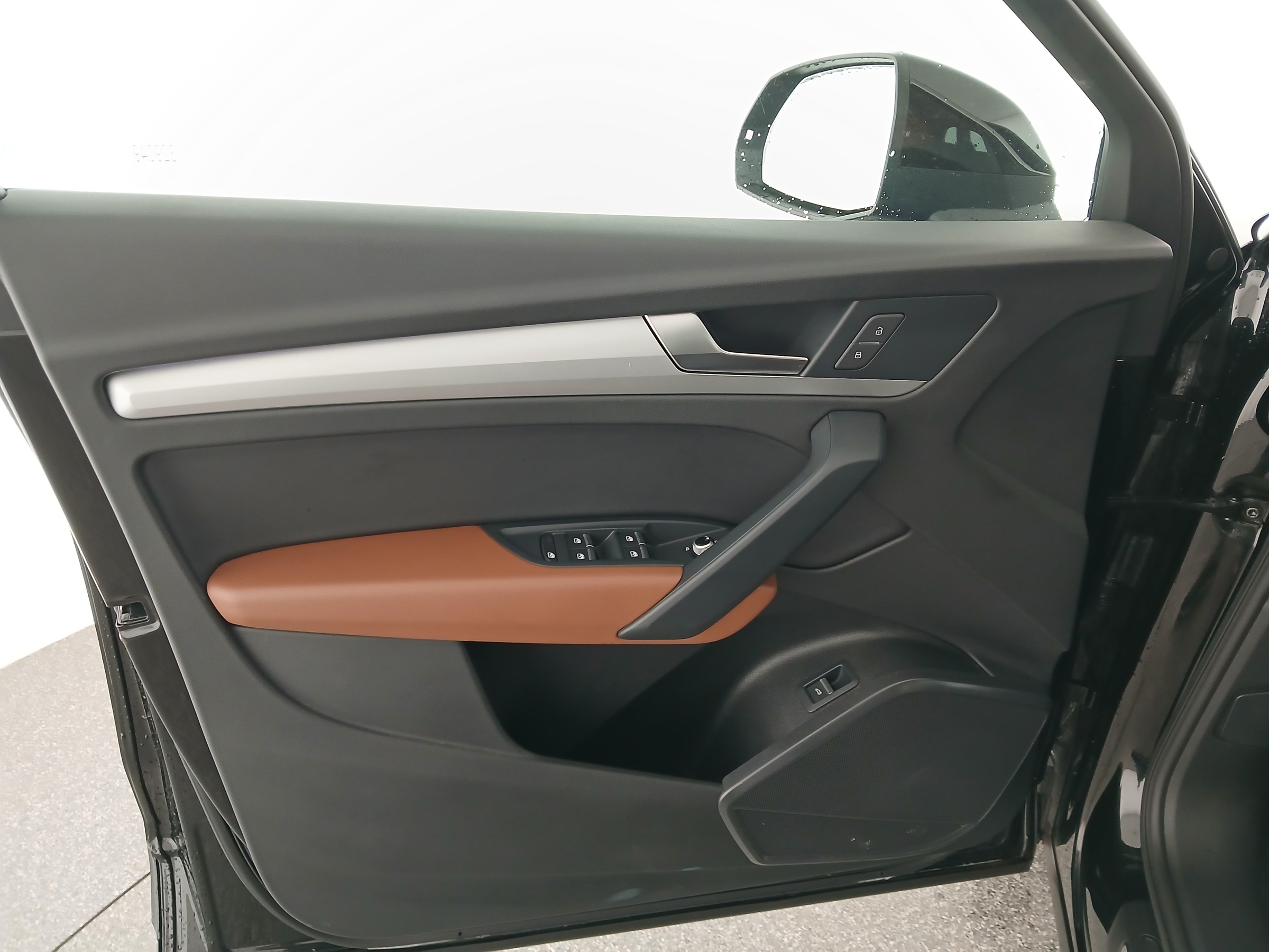 Audi Q5 30 2.0 TDI | Bild 11 von 31