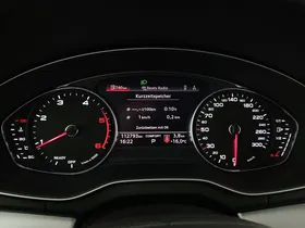 Audi Q5 30 2.0 TDI | Thumbnail 16 von 31