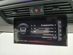 Audi Q5 30 2.0 TDI | Thumbnail 21 von 31