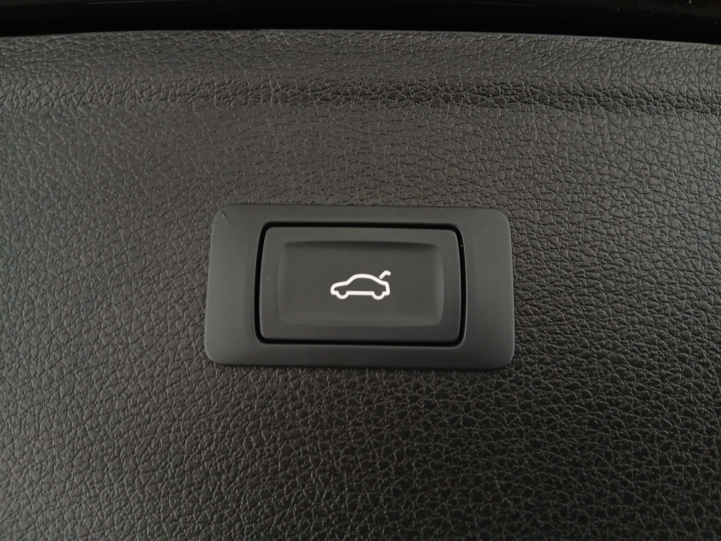 Audi Q5 30 2.0 TDI | Bild 29 von 31