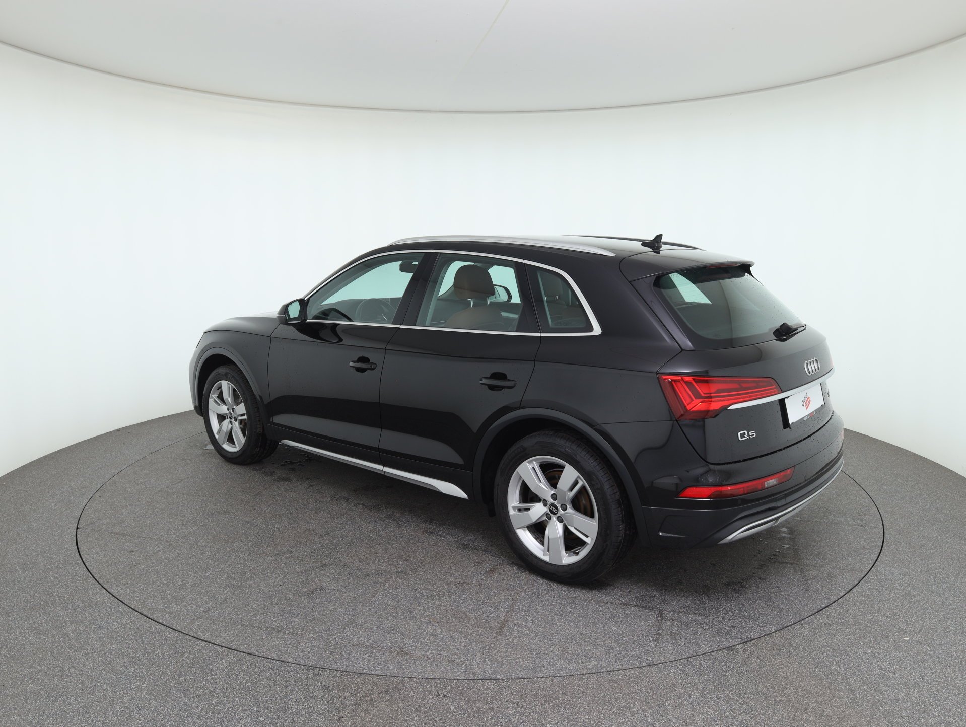 Audi Q5 30 2.0 TDI | Bild 8 von 31