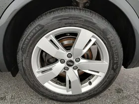 Audi Q5 30 2.0 TDI | Thumbnail 10 von 31