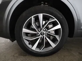 Audi Q5 40 2.0 TDI quattro S-Line | Thumbnail 21 von 22