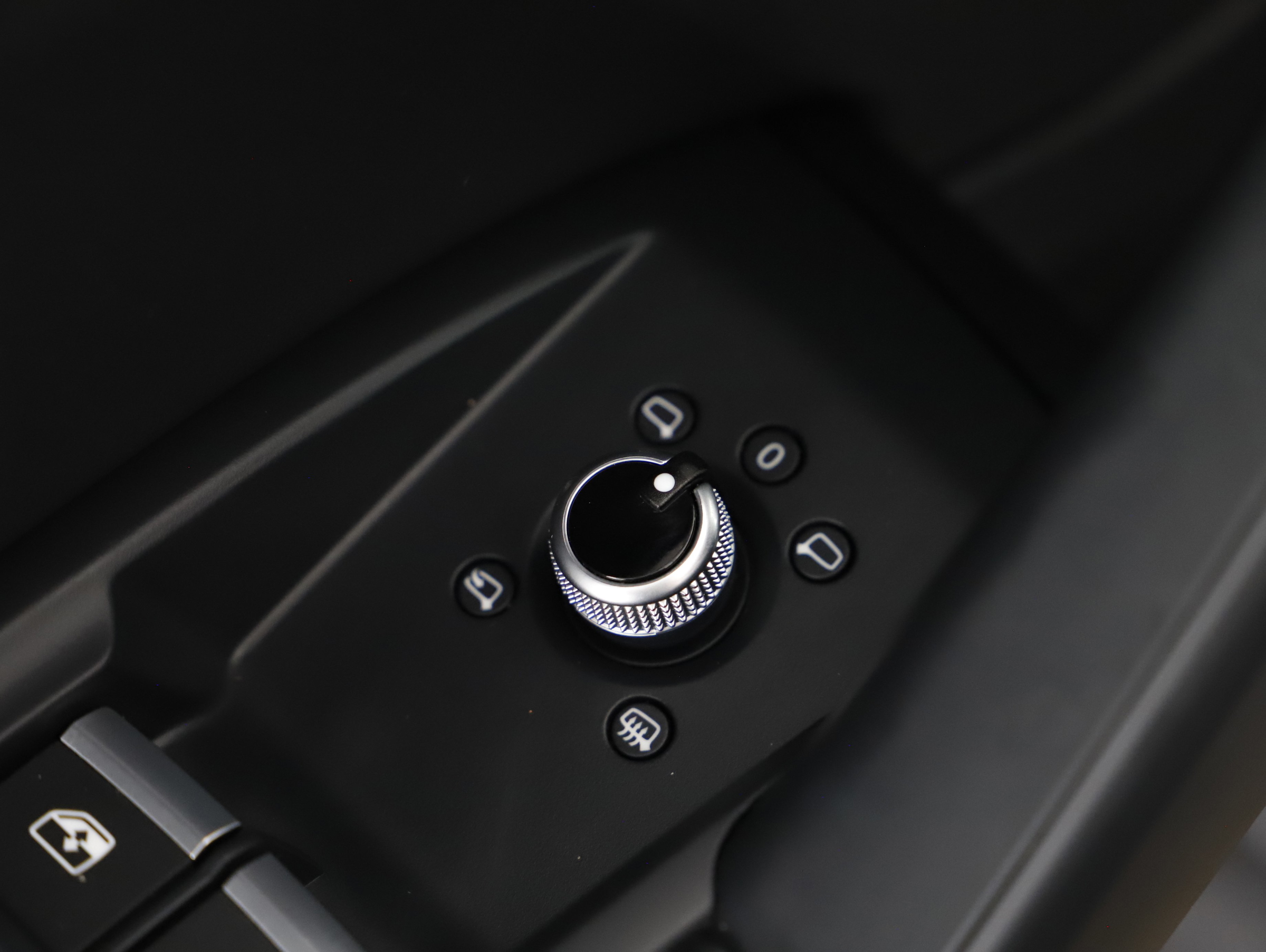 Audi Q5 Sportback 55 2.0 TFSI e quattro S-Line | Bild 13 von 23