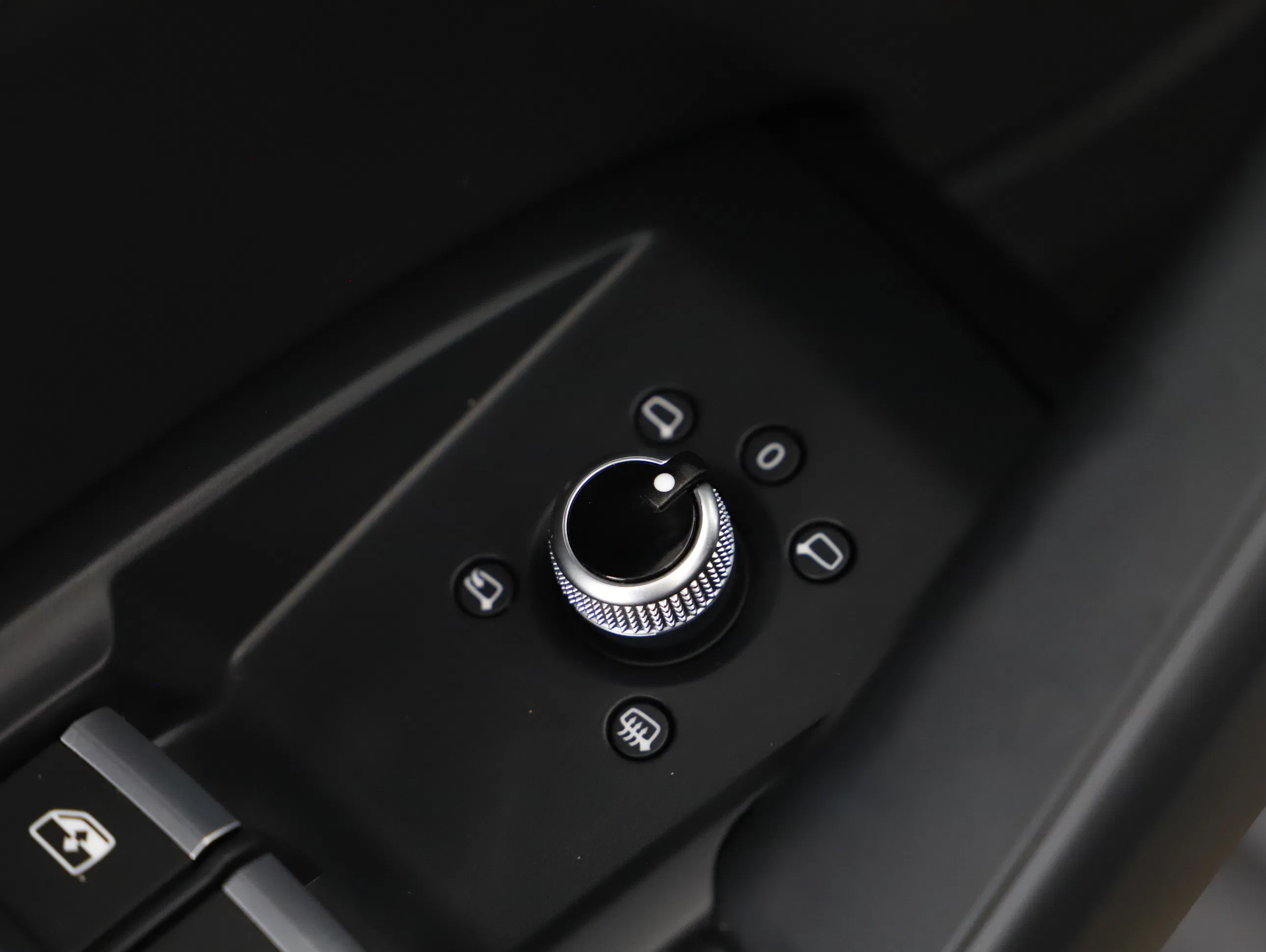 Audi Q5 Sportback 55 2.0 TFSI e quattro S-Line | Bild 13 von 23