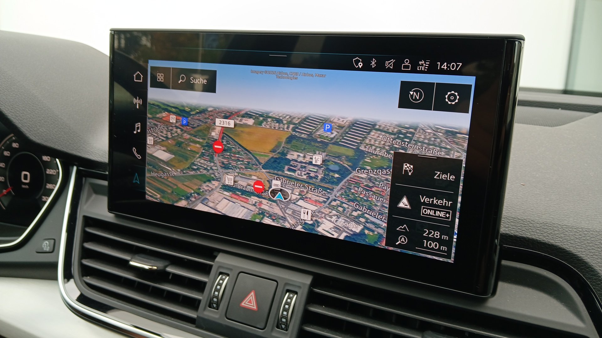 Audi Q5 40 TDI Aut. quattro S-Line | Bild 17 von 25