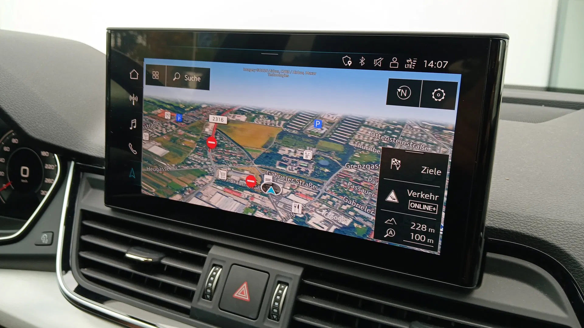 Audi Q5 40 TDI Aut. quattro S-Line | Bild 17 von 25