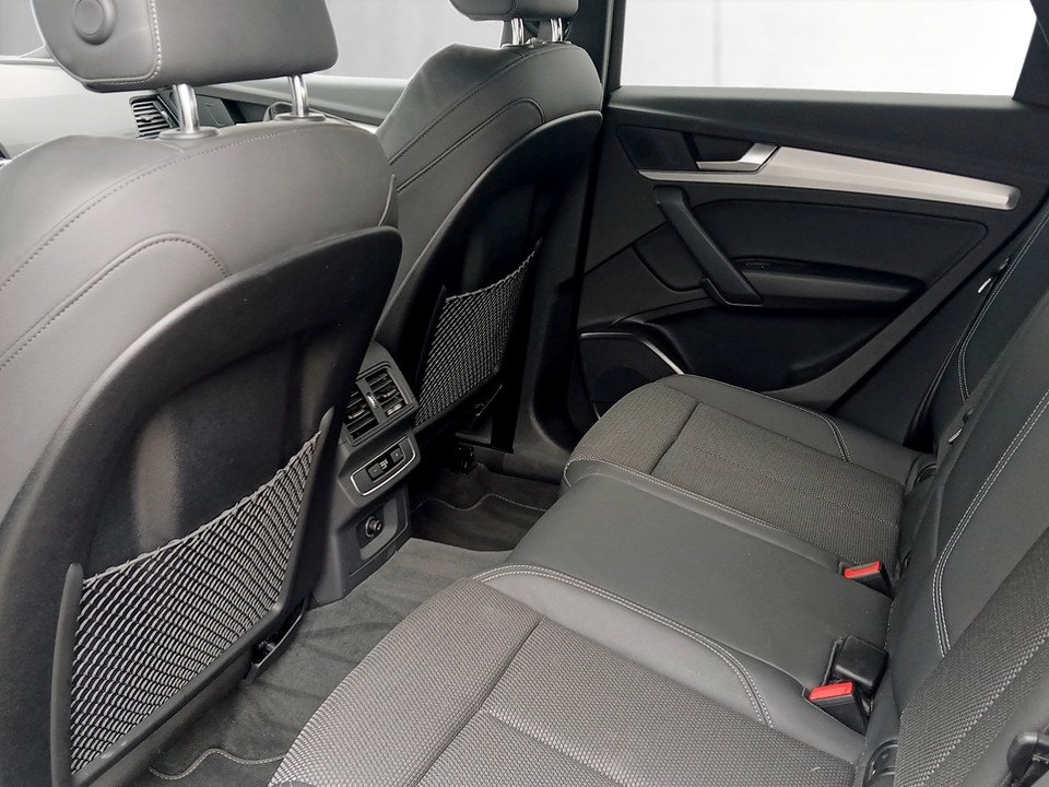 Audi Q5 40 TDI Aut. quattro S-Line | Bild 21 von 25