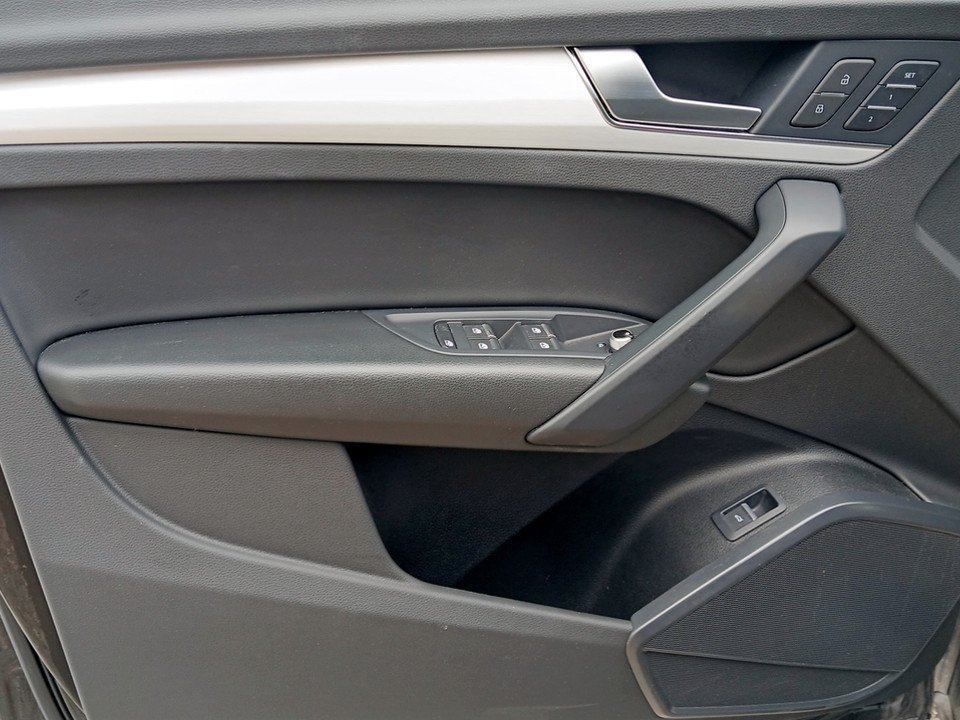 Audi Q5 40 TDI Aut. quattro S-Line | Bild 7 von 25