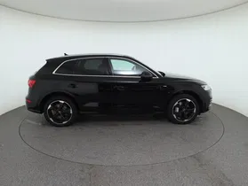 Audi Q5 2.0 e 55 TFSI e quattro sport | Thumbnail 5 von 31
