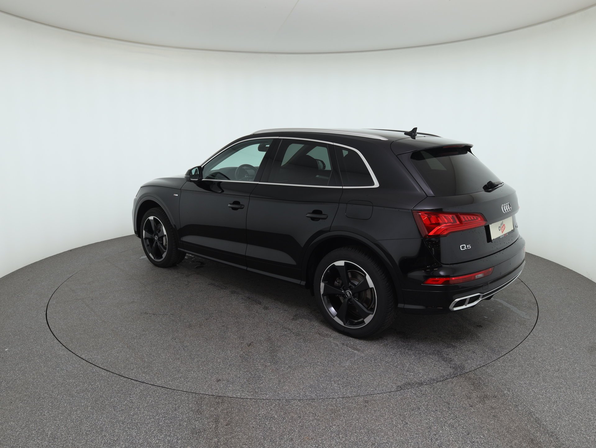 Audi Q5 2.0 e 55 TFSI e quattro sport | Bild 8 von 31