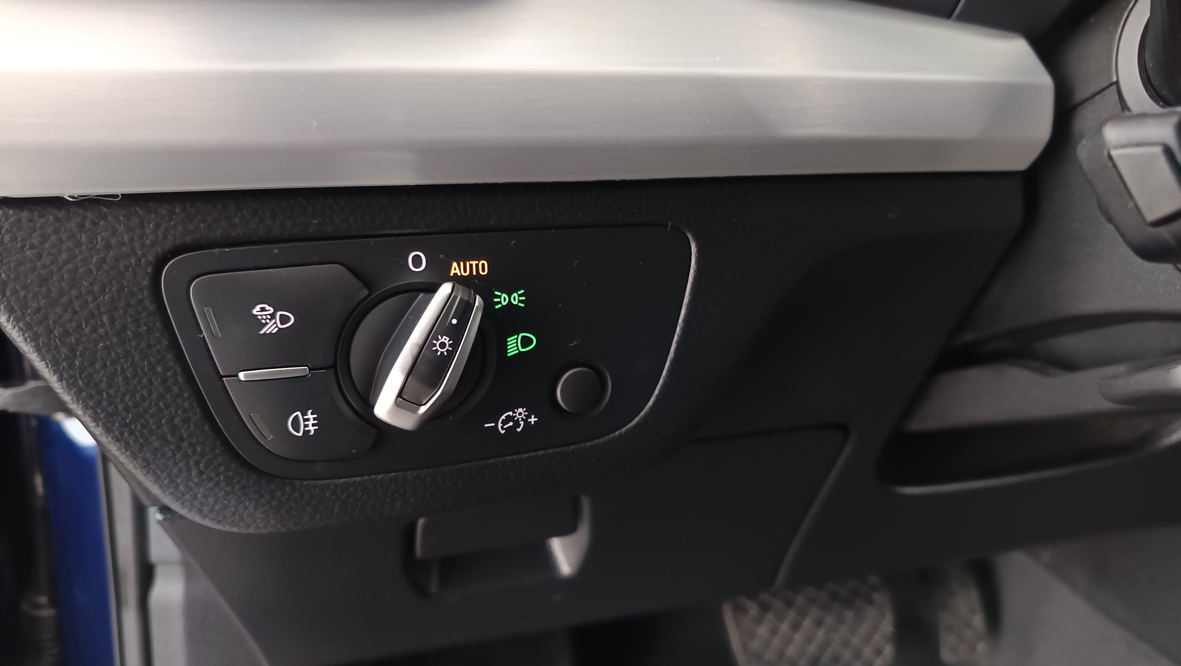 Audi Q5 2.0 TFSI e 50 e quattro sport | Bild 13 von 31