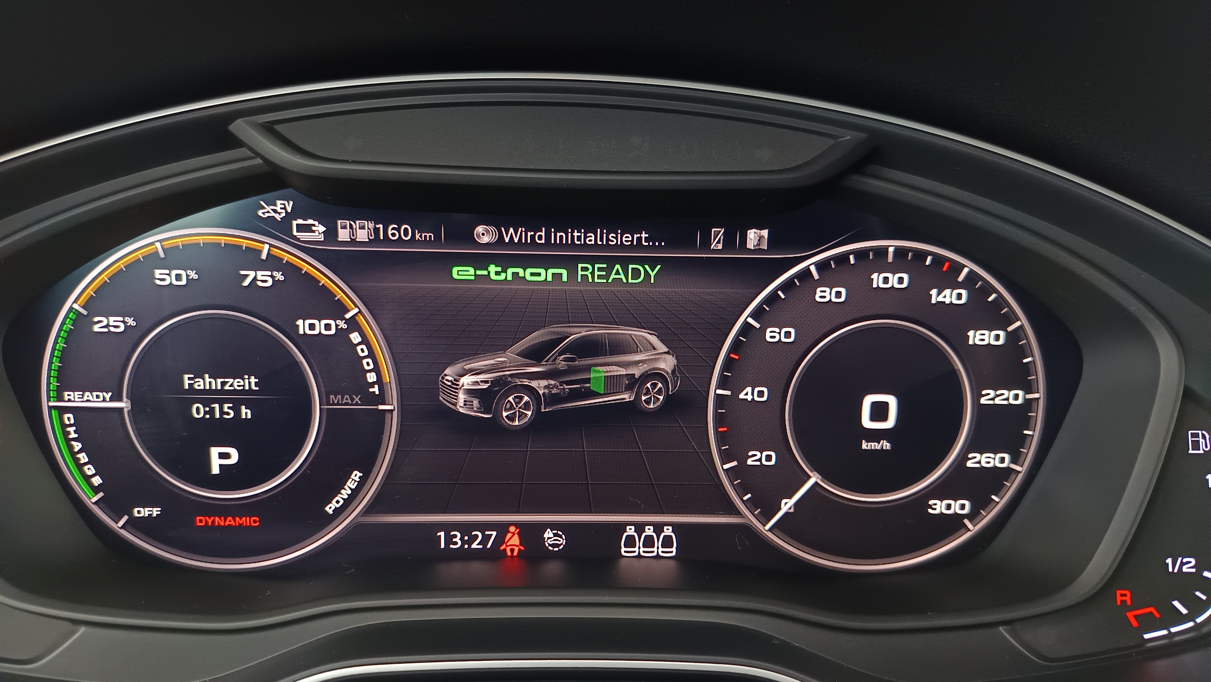 Audi Q5 2.0 TFSI e 50 e quattro sport | Bild 16 von 31