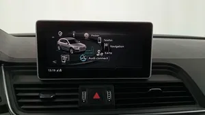 Audi Q5 2.0 TFSI e 50 e quattro sport | Thumbnail 25 von 31