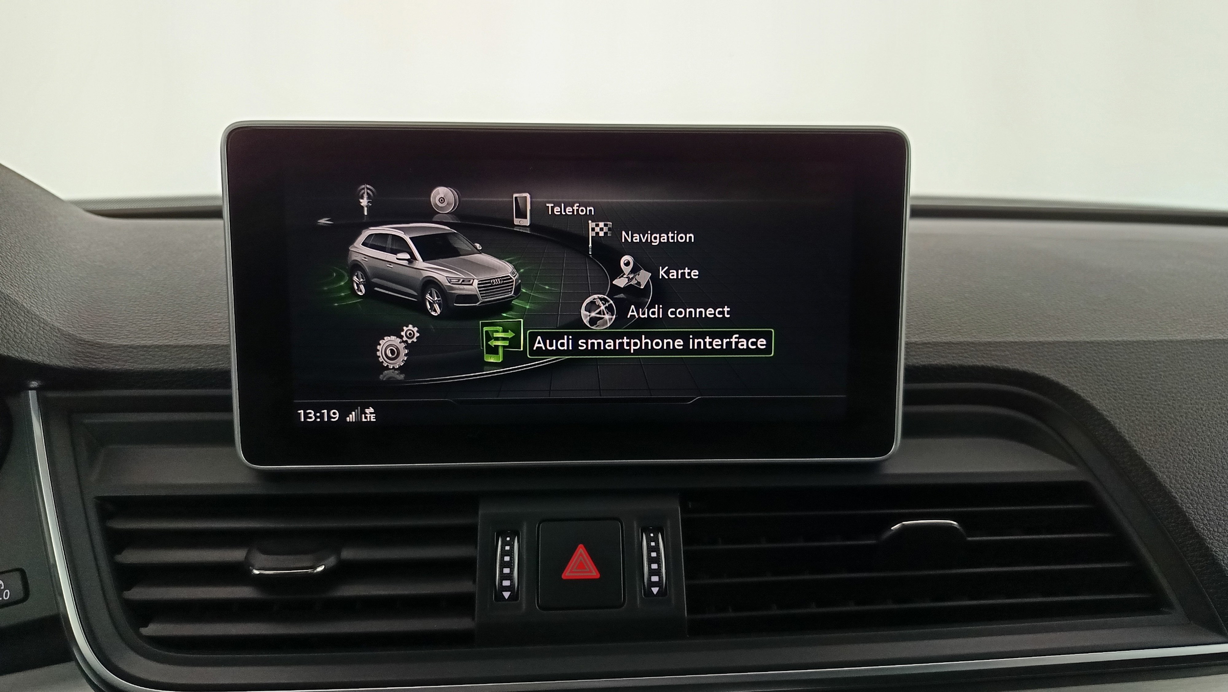 Audi Q5 2.0 TFSI e 50 e quattro sport | Bild 26 von 31