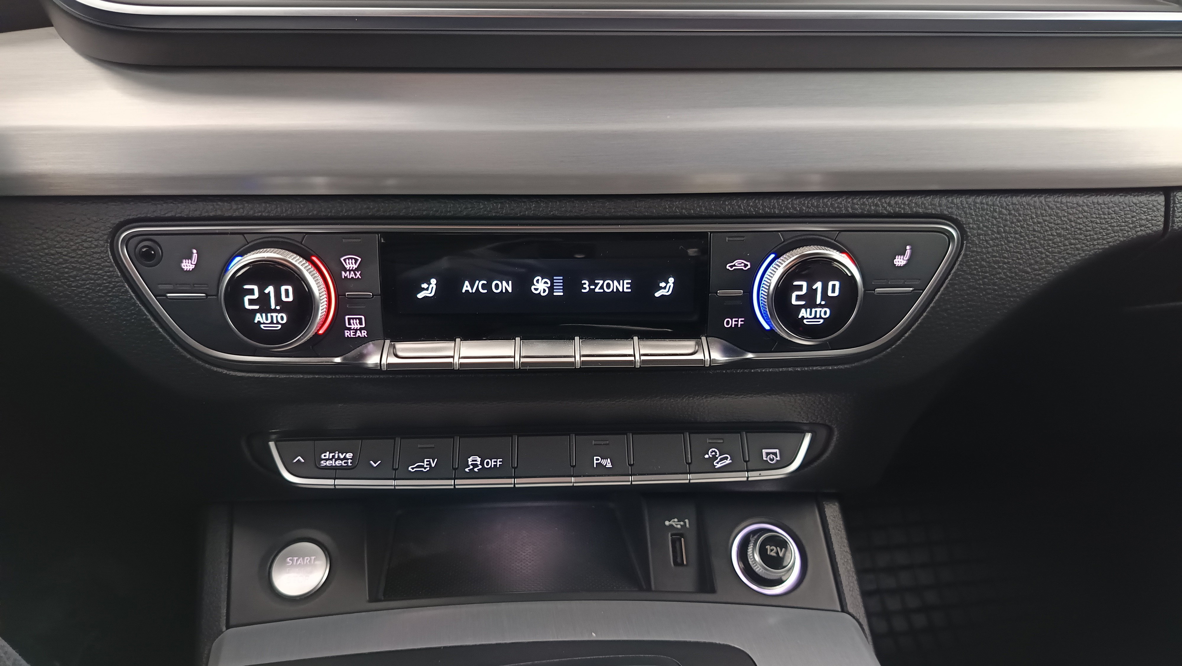 Audi Q5 2.0 TFSI e 50 e quattro sport | Bild 28 von 31