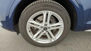 Audi Q5 2.0 TFSI e 50 e quattro sport | Thumbnail 10 von 31