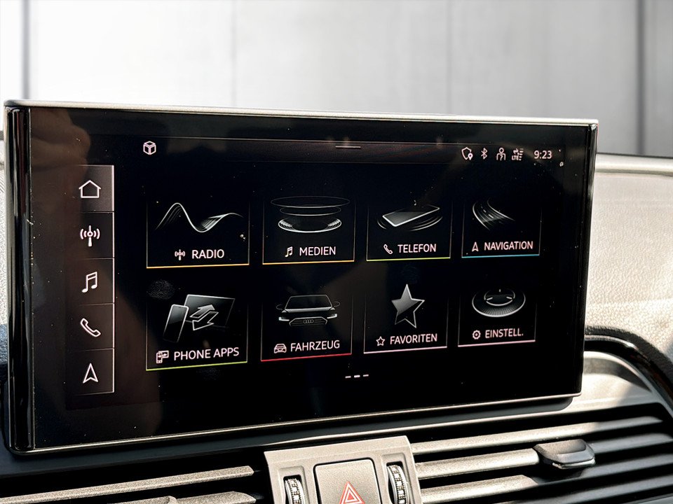 Audi Q5 40 TDI quattro S-Line | Bild 13 von 17