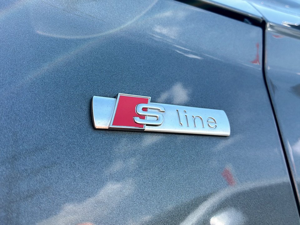 Audi Q5 40 TDI quattro S-Line | Bild 17 von 17