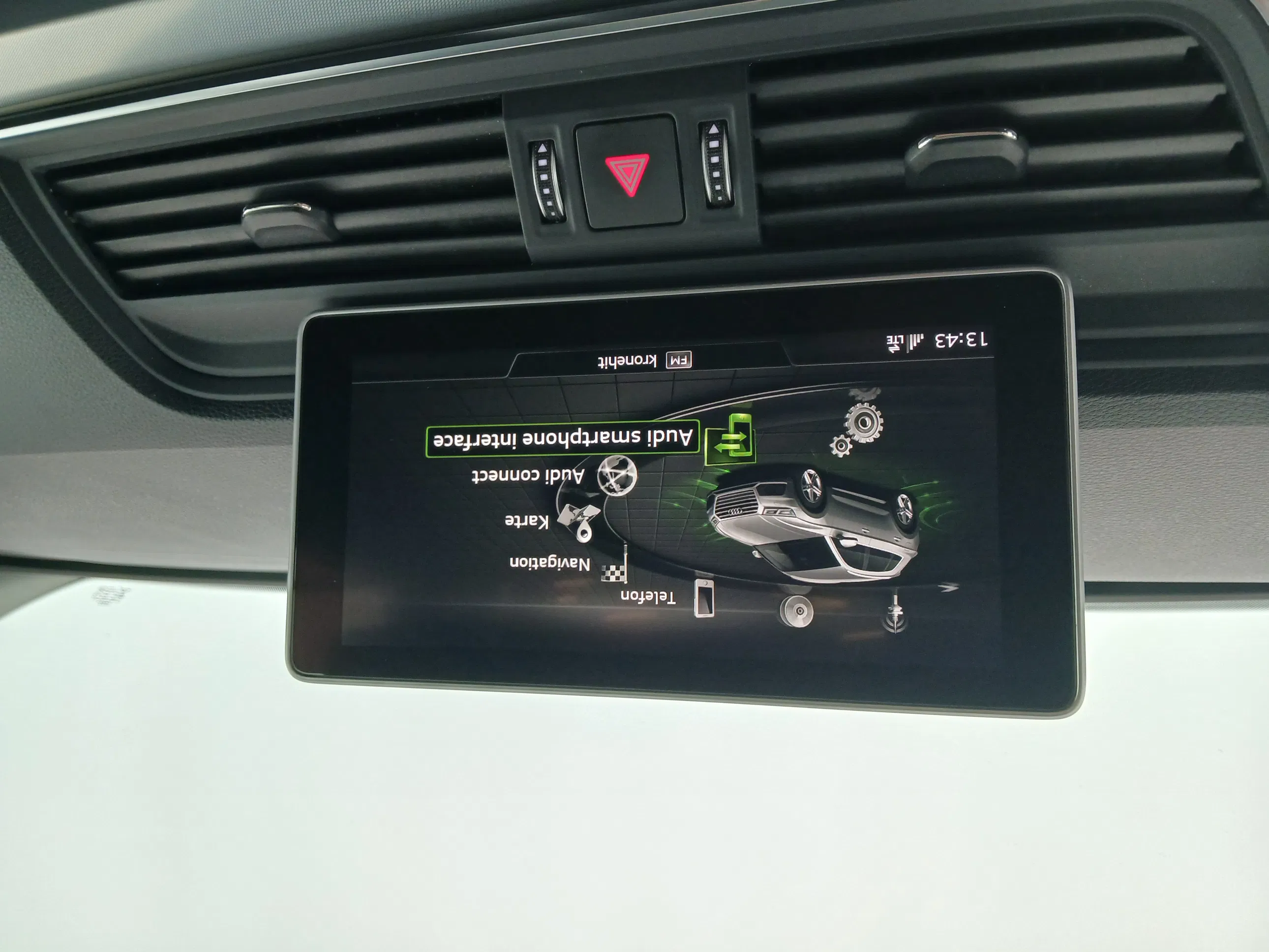 Audi Q5 2.0 40 TDI quattro design | Bild 23 von 31